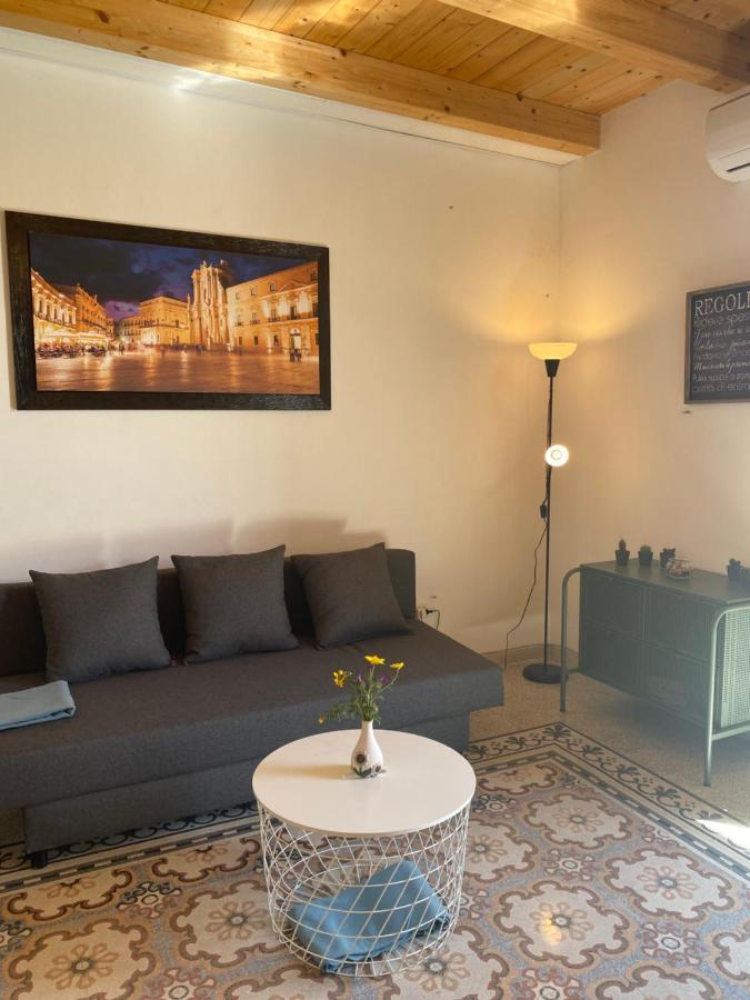 Апартаменты Casaluna Сиракузы Экстерьер фото